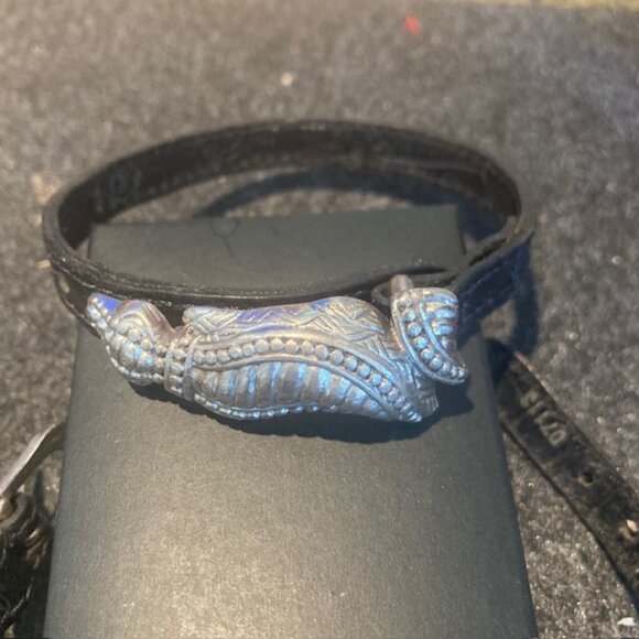 Brighten Company 1995' Vintage Silver Charms and Leather bracelets - Picture 3 of 4